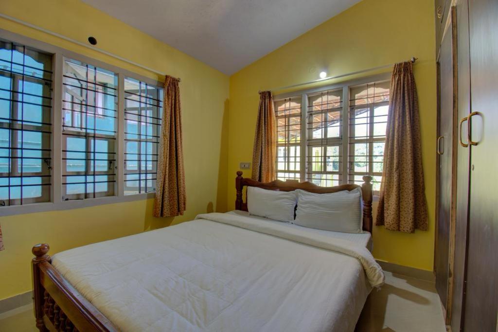 Green Land Estate Homestay 5 Rooms With Garden View 马迪凯里 外观 照片